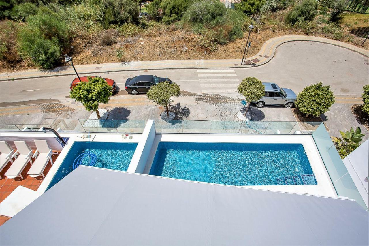 Luxury Apartments With Private Swimming Pool Марбелья Екстер'єр фото