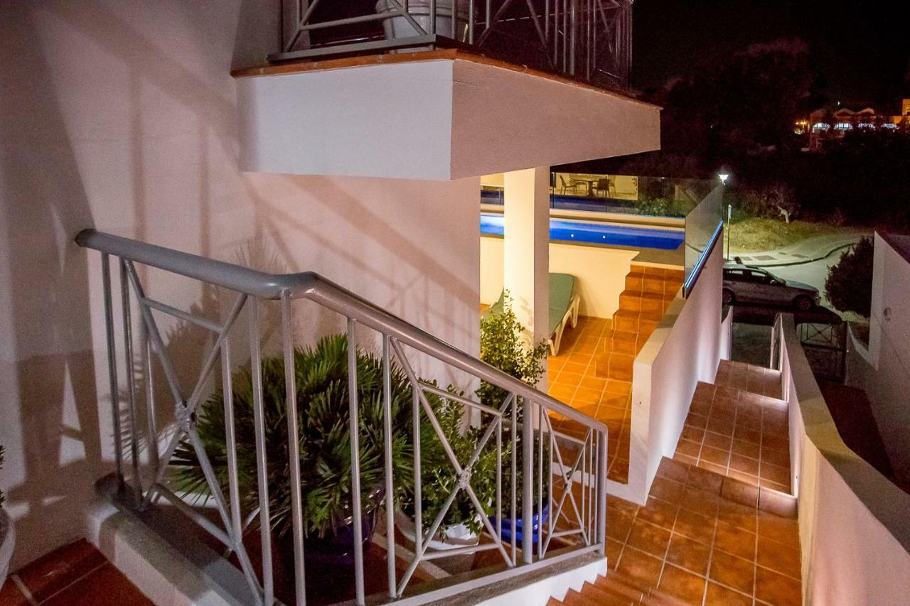 Luxury Apartments With Private Swimming Pool Марбелья Екстер'єр фото